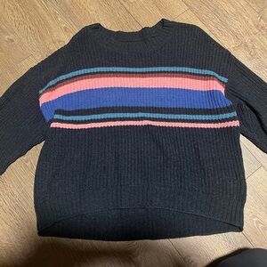 Super cute American Eagle cropped sweater for fall!